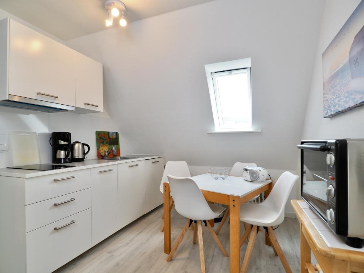 Haus Gisela Apartment Büsum Екстериор снимка